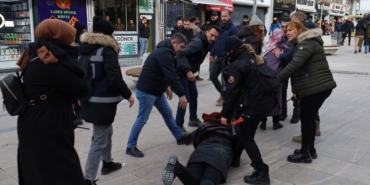 kadın yürüyüşü