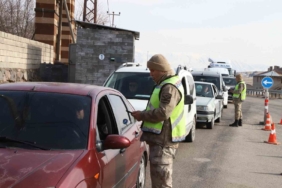 VAN'DA KESİNLEŞMİŞ CEZASI OLAN 3 KİŞİ YAKALANDI