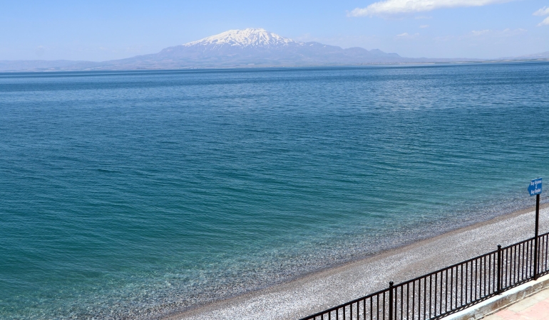 1659183327658-van-golu-ve-cevresi-dogal-sit-alani-ilan-edildi-1753-dhaphoto-2